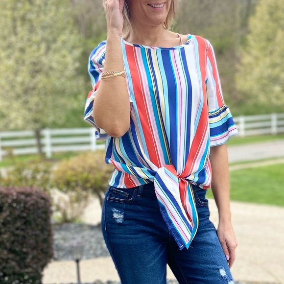 LAST! Beach striped front tie top - Picture 6 of 6